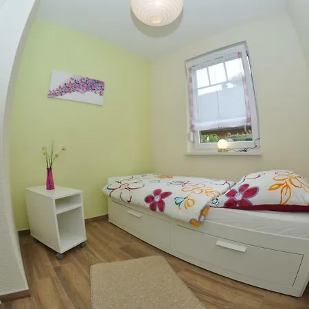 Mueritzzauber / Eg-appartement * Marienfelde